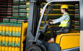 Factory maintenance workers in Canada