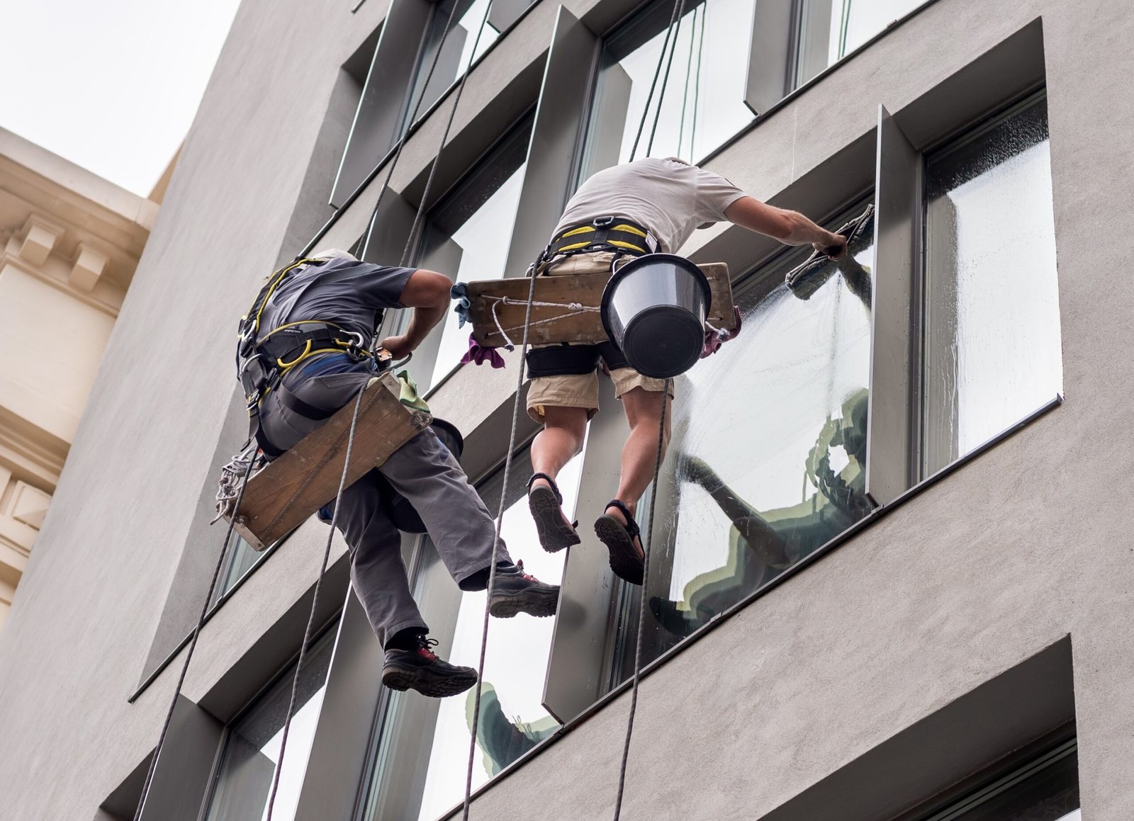 Building Exterior Cleaner Jobs in Canada